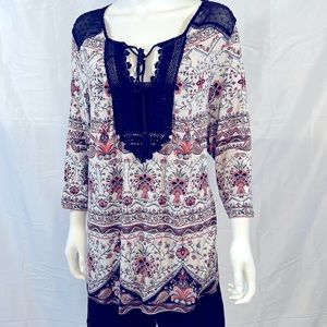 Bohemian cream top with dark blue